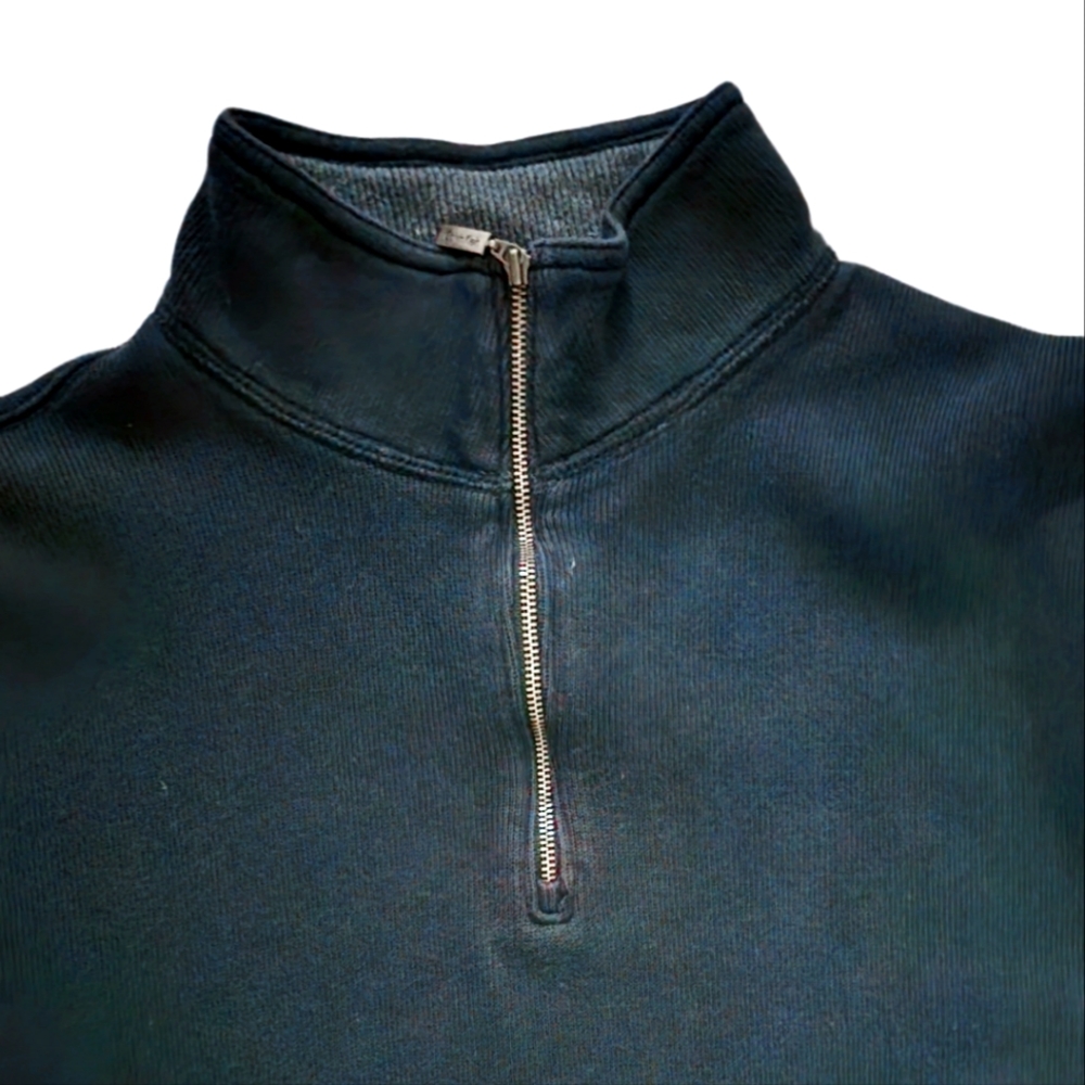Calvin Klein Men's Pull Over Sweater Medium Long Sleeve